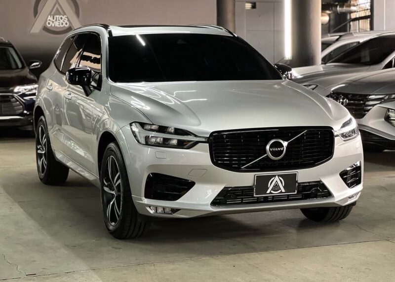 VOLVO XC60 T5 R-DESIGN 2021 - Image 3
