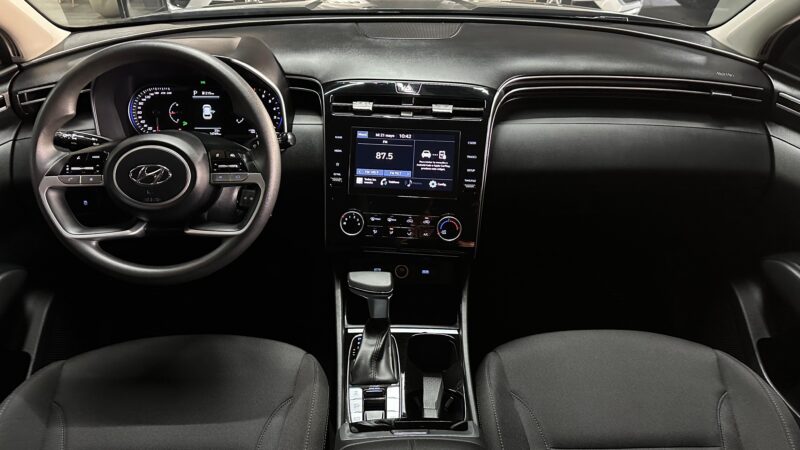 HYUNDAI TUCSON ESSENTIALS MODELO 2024 - Image 20