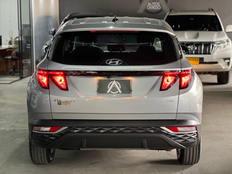 HYUNDAI TUCSON ESSENTIALS MODELO 2024 - GRIS - Image 5
