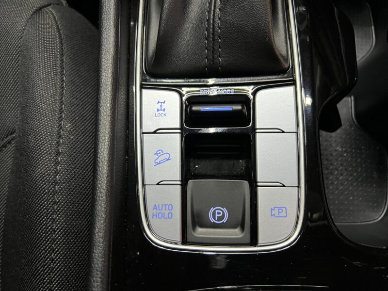 HYUNDAI TUCSON ESSENTIALS MODELO 2024 - GRIS - Image 17
