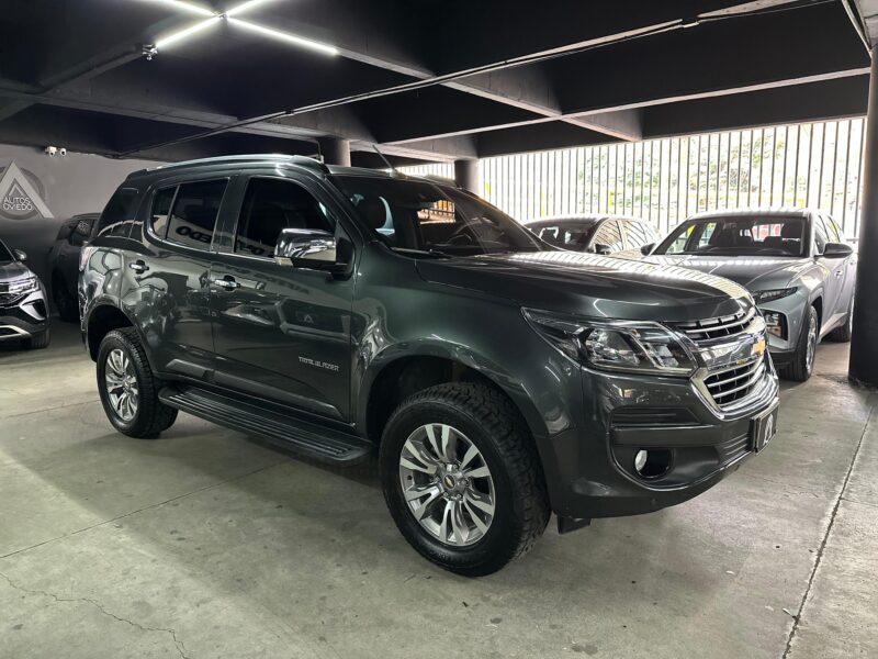 CHEVROLET TRAILBLAZER LTZ MODELO 2020 - Image 7
