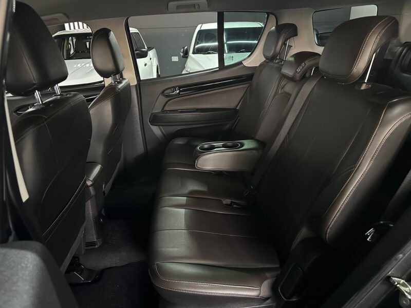 CHEVROLET TRAILBLAZER LTZ MODELO 2020 - Image 10
