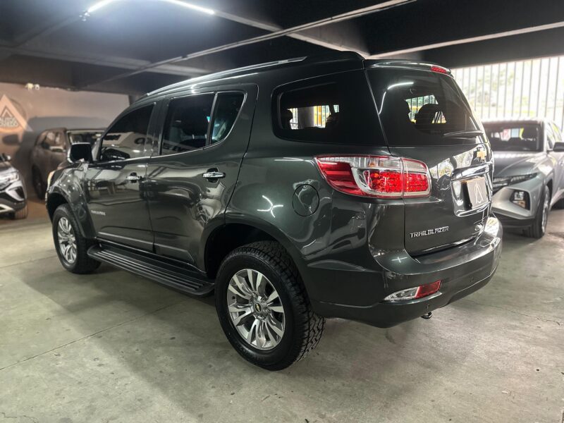 CHEVROLET TRAILBLAZER LTZ MODELO 2020 - Image 5