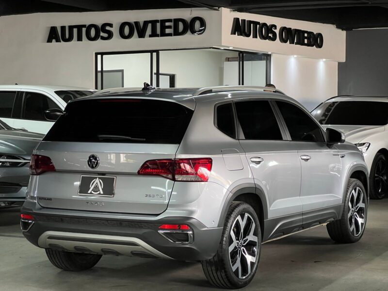 VOLKSWAGEN TAOS HIGHLINE MODELO 2024 - Image 4