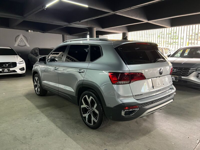 VOLKSWAGEN TAOS HIGHLINE MODELO 2024 - Image 10