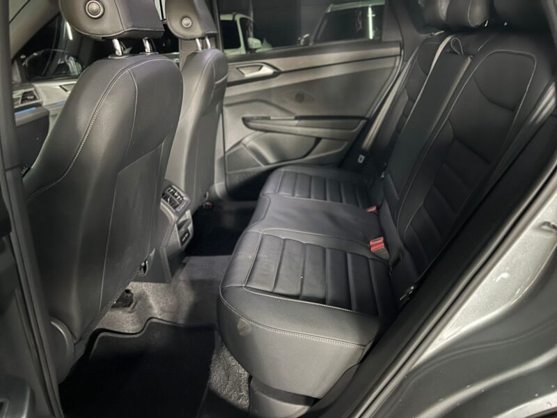 VOLKSWAGEN TAOS HIGHLINE MODELO 2024 - Image 19